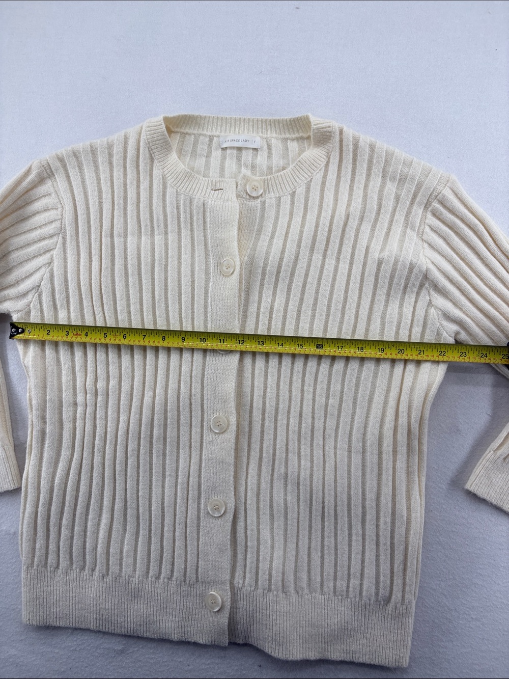 Elegant Cream Ribbed Button-Front Cardigan - Picture 6 of 8
